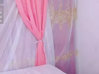 IndiraCollins's Live Sex Cam Show