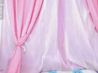 IndiraCollins's Live Sex Cam Show