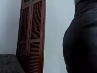 Milf for you's Live Sex Cam Show
