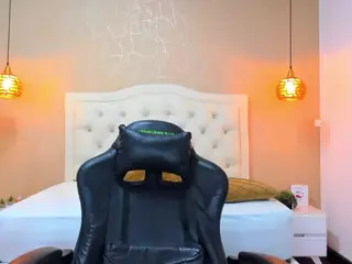 lissa jhonsoon's Live Sex Cam Show
