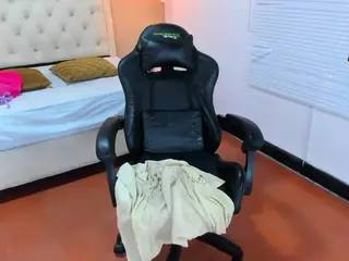 lissa jhonsoon's Live Sex Cam Show