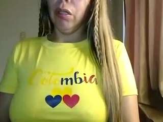 Live cam show with rubia_oficialmilf