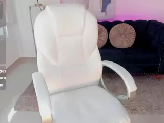 Aida-adams's Live Sex Cam Show