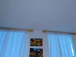 Juliietta's Live Sex Cam Show