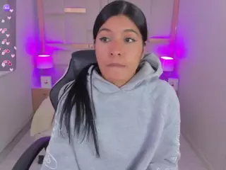 nikibryce's Live Sex Cam Show