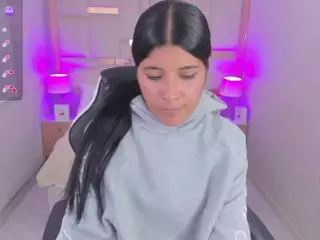 nikibryce's Live Sex Cam Show