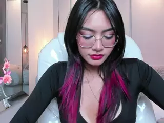 AzuraKindong's Live Sex Cam Show