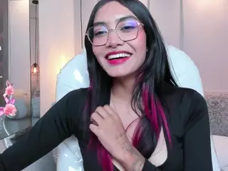 AzuraKindong's Live Sex Cam Show