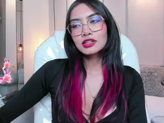 AzuraKindong's Live Sex Cam Show