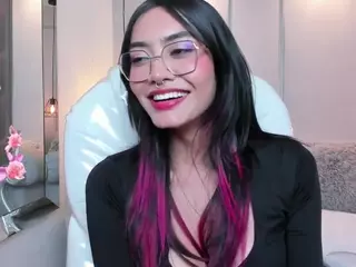 AzuraKindong's Live Sex Cam Show