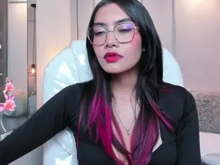 AzuraKindong's Live Sex Cam Show
