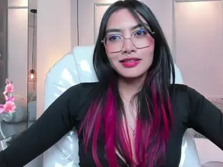 AzuraKindong's Live Sex Cam Show