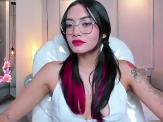 AzuraKindong's Live Sex Cam Show