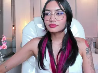 AzuraKindong's Live Sex Cam Show