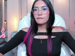 AzuraKindong's Live Sex Cam Show