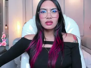 AzuraKindong's Live Sex Cam Show