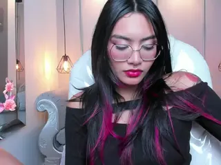 AzuraKindong's Live Sex Cam Show