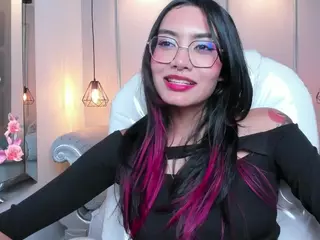AzuraKindong's Live Sex Cam Show