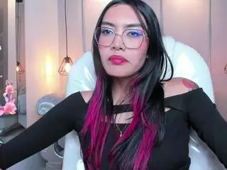 AzuraKindong's Live Sex Cam Show