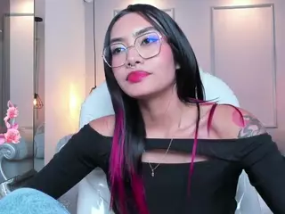 AzuraKindong's Live Sex Cam Show