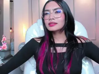 AzuraKindong's Live Sex Cam Show