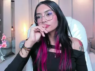 AzuraKindong's Live Sex Cam Show