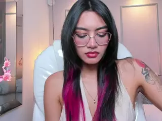 AzuraKindong's Live Sex Cam Show
