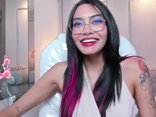AzuraKindong's Live Sex Cam Show