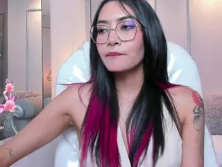 AzuraKindong's Live Sex Cam Show