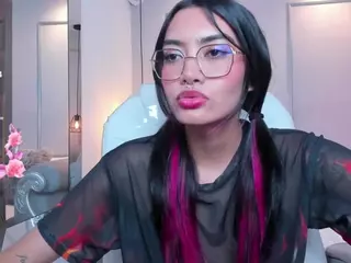 AzuraKindong's Live Sex Cam Show