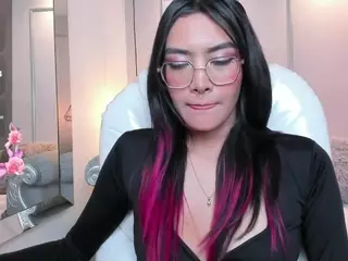 AzuraKindong's Live Sex Cam Show