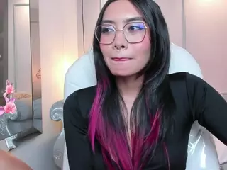 AzuraKindong's Live Sex Cam Show
