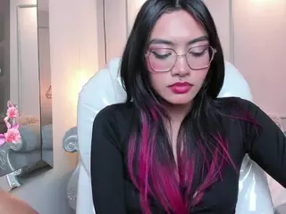 AzuraKindong's Live Sex Cam Show