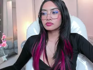 AzuraKindong's Live Sex Cam Show
