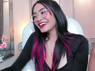 AzuraKindong's Live Sex Cam Show