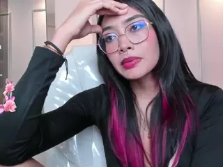 AzuraKindong's Live Sex Cam Show