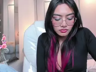 AzuraKindong's Live Sex Cam Show