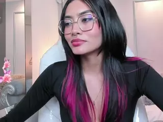 AzuraKindong's Live Sex Cam Show