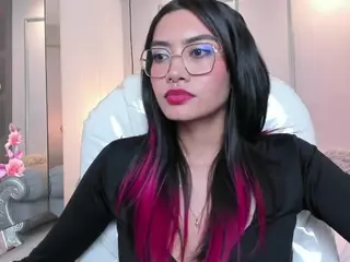 AzuraKindong's Live Sex Cam Show