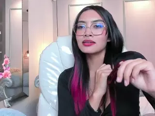AzuraKindong's Live Sex Cam Show