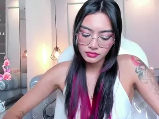 AzuraKindong's Live Sex Cam Show