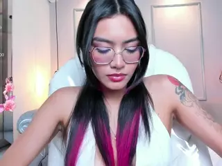 AzuraKindong's Live Sex Cam Show