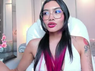 AzuraKindong's Live Sex Cam Show