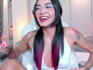 AzuraKindong's Live Sex Cam Show