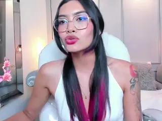 AzuraKindong's Live Sex Cam Show