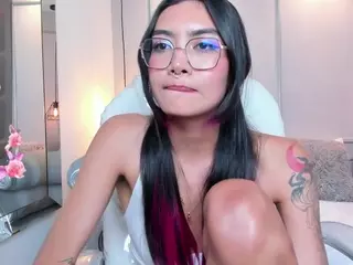 AzuraKindong's Live Sex Cam Show
