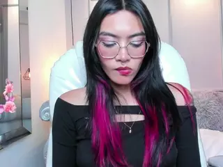AzuraKindong's Live Sex Cam Show