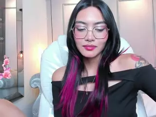 AzuraKindong's Live Sex Cam Show