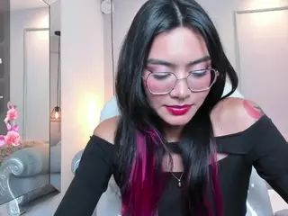 AzuraKindong's Live Sex Cam Show