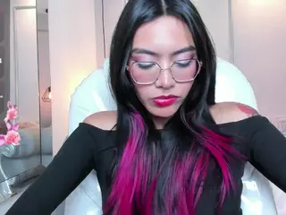 AzuraKindong's Live Sex Cam Show